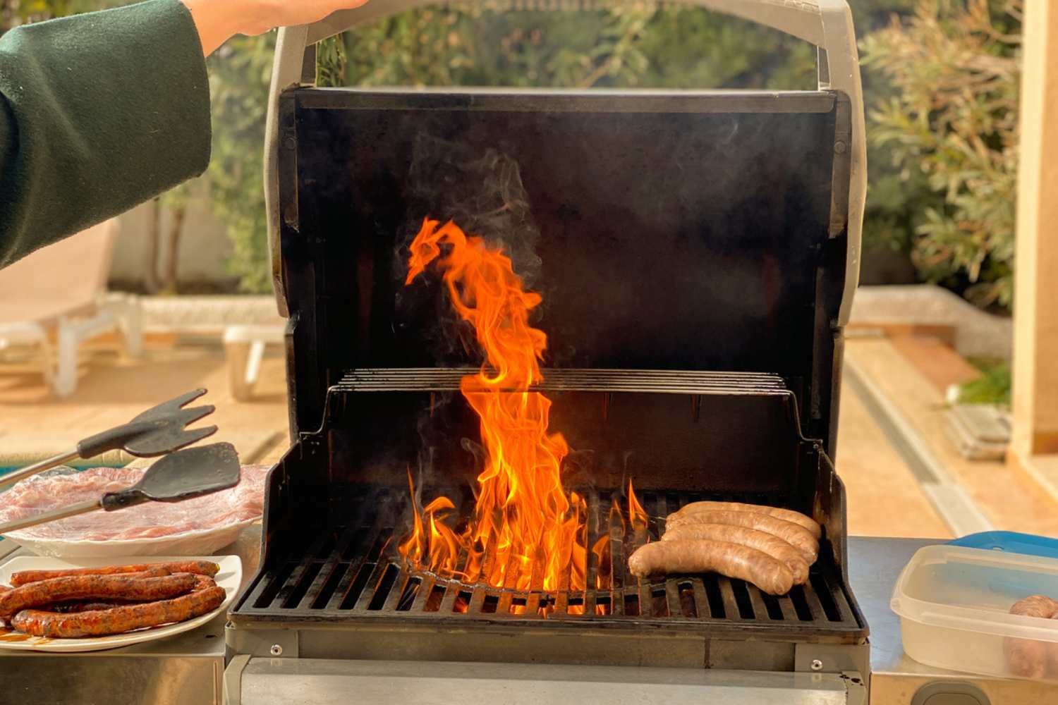 Practical Tips for Grilling with Hardwood